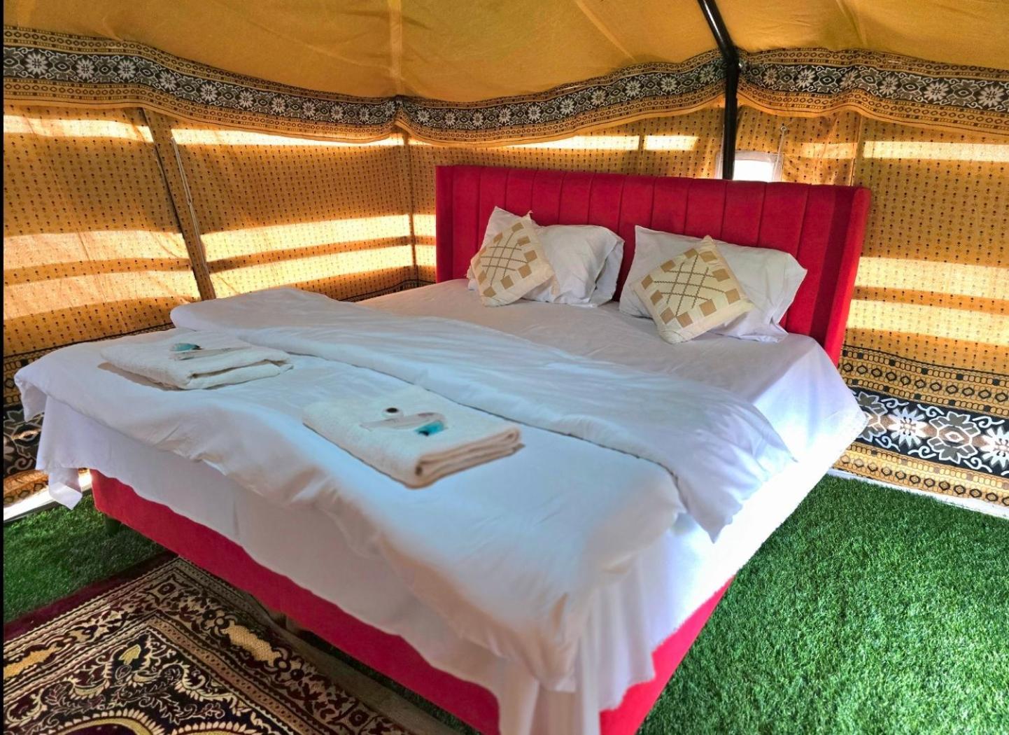 Hotel Moon Light Luxury Camp à Badīyah Extérieur photo
