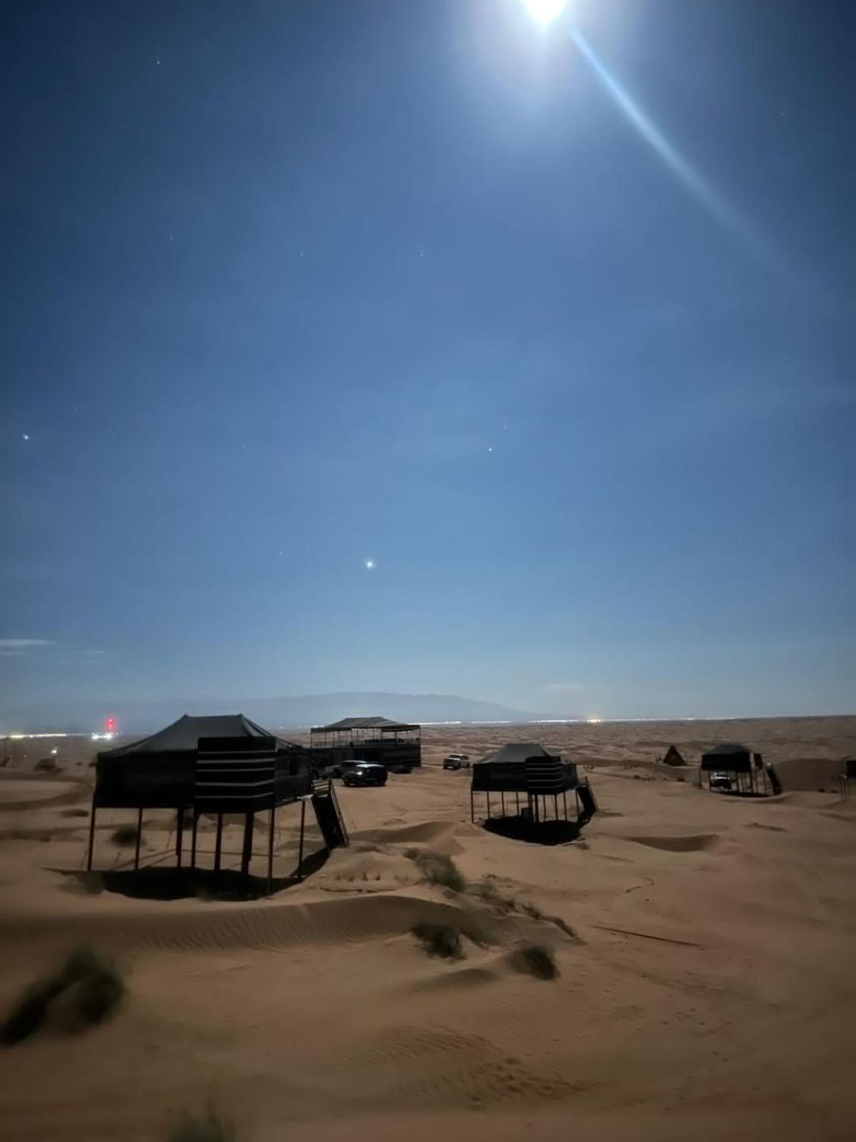 Hotel Moon Light Luxury Camp à Badīyah Extérieur photo